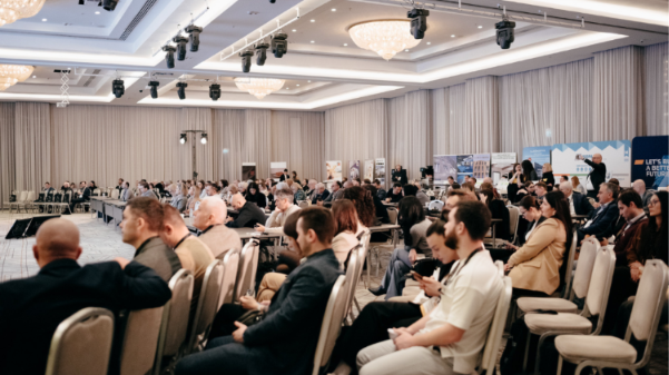 Audience at the SHARE debate