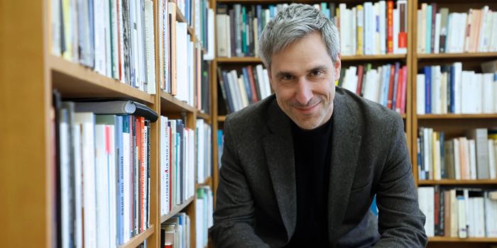 Patrick Turmel, professeur à de la Faculté de philosophie de l'Université Laval et titulaire de la Chaire de recherche Démocratie et éthique publique