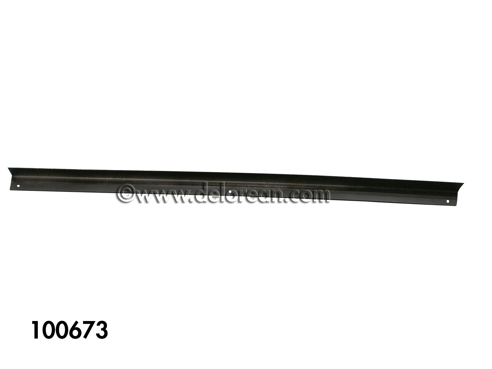 LH OUTER WINDSHIELD TRIM (REVEAL)