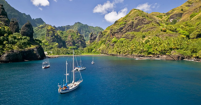 Cruising French Polynesia: Tahiti and Beyond