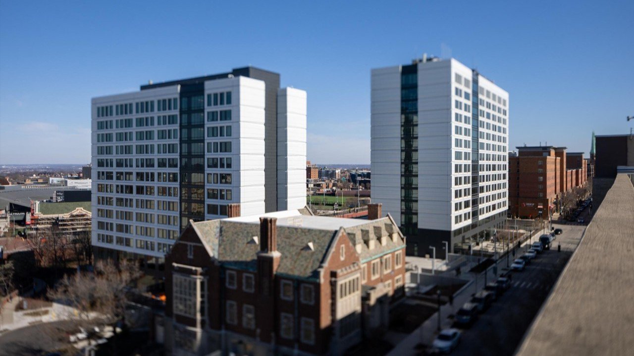 Siddall Hall and Calhoun Hall 