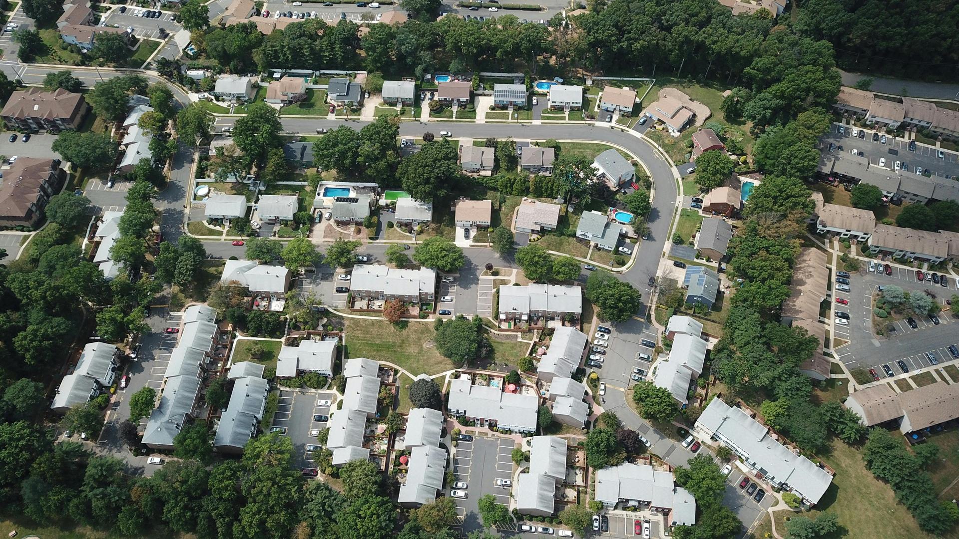 picture of houses