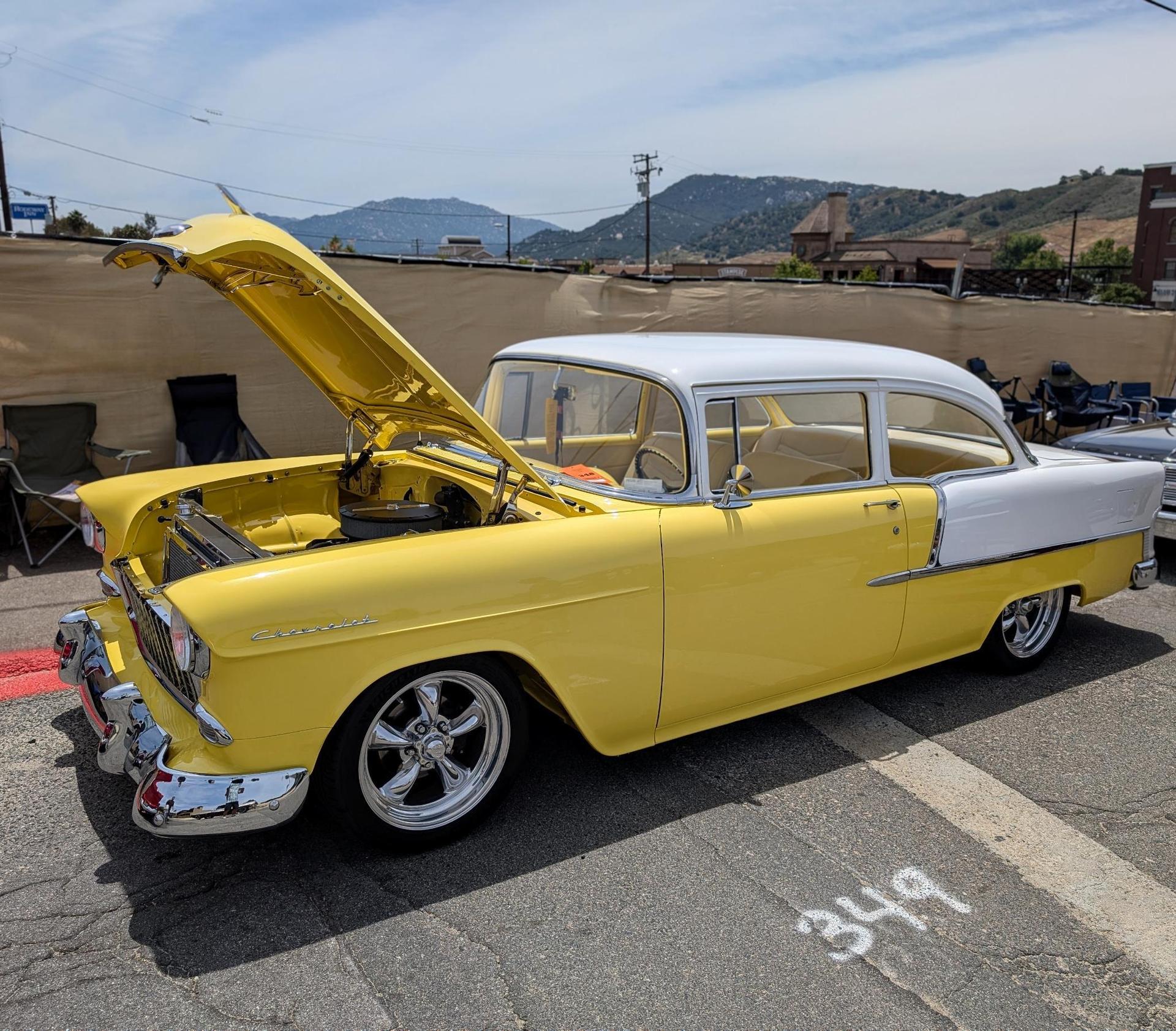 Yellow and white classic Chevy at the Temecula Rod Run