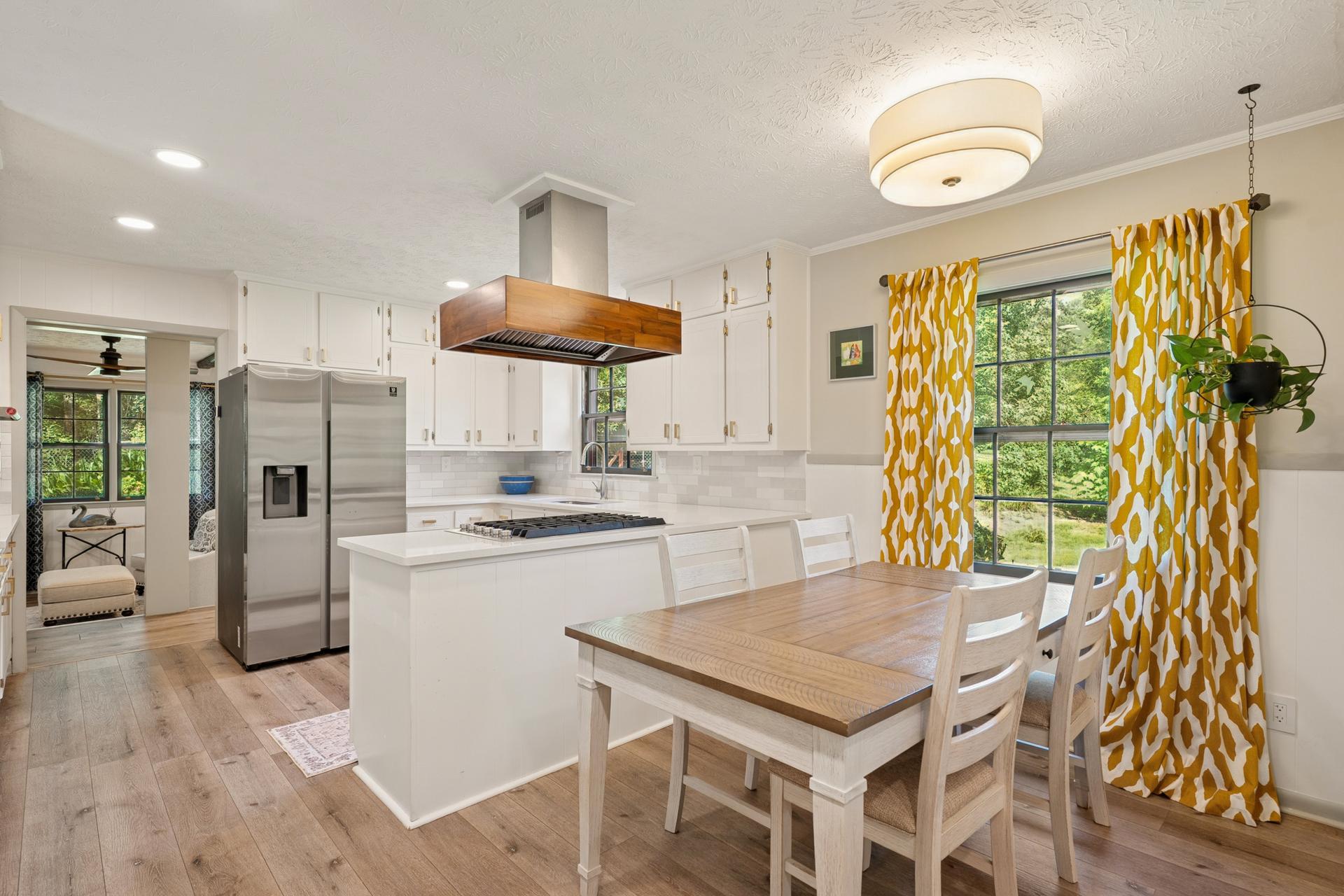 kitchen staging McDonough GA real estate listing kitchen staging McDonough GA real estate listing