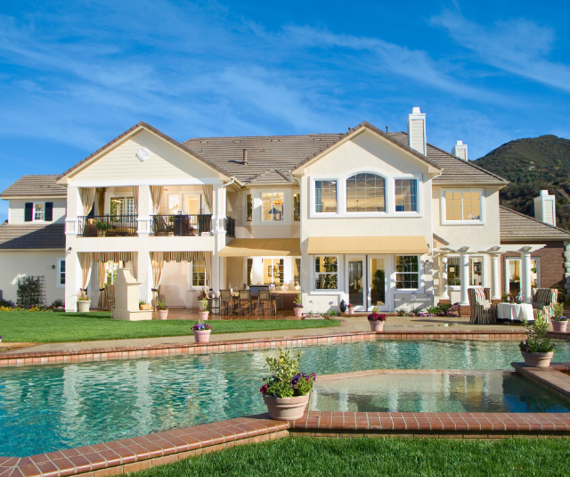 Chapin Home with Pool