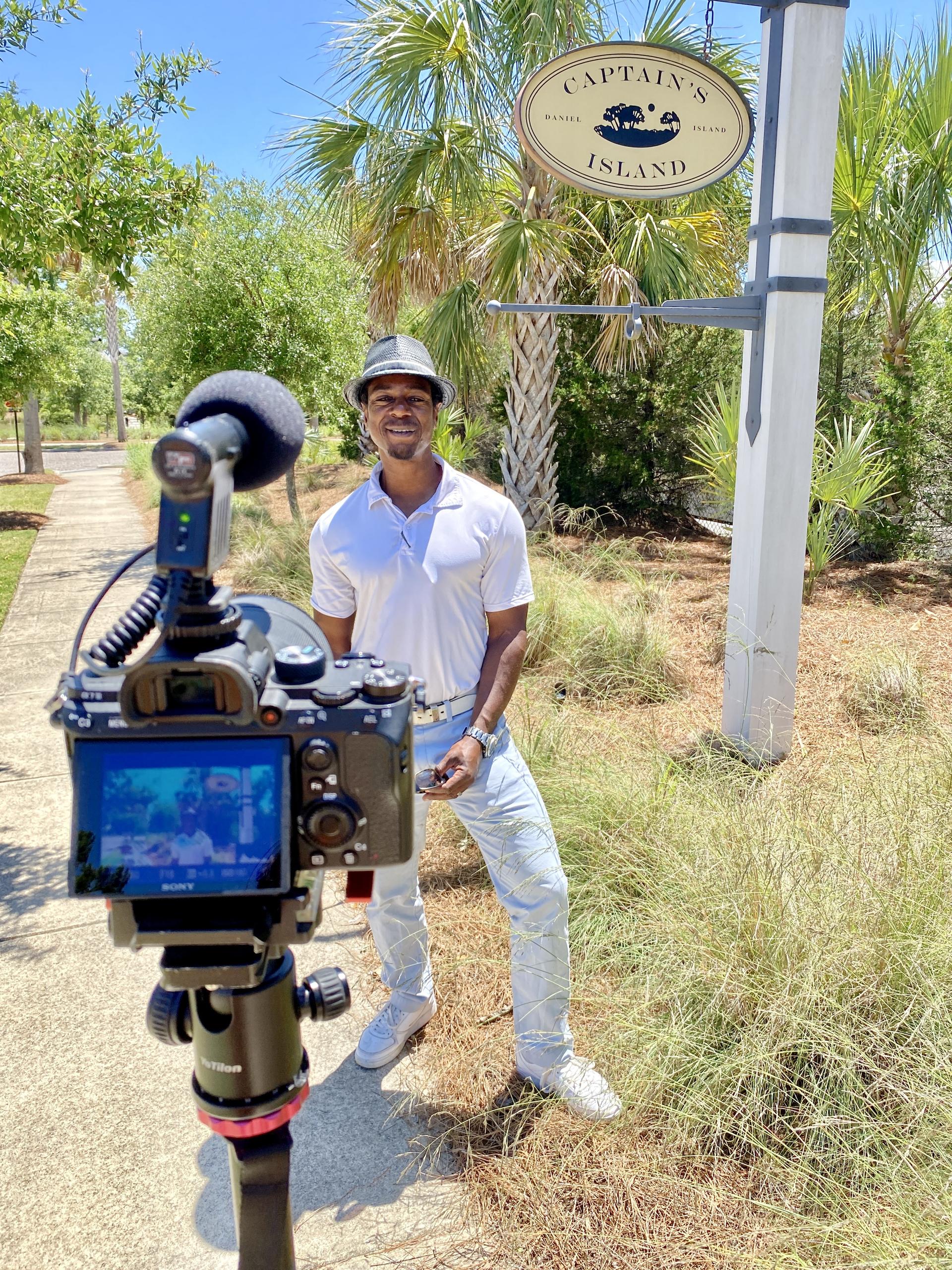 Abasi Chapman is a Realtor in Charleston, South Carolina with a proven record for selling homes fast.