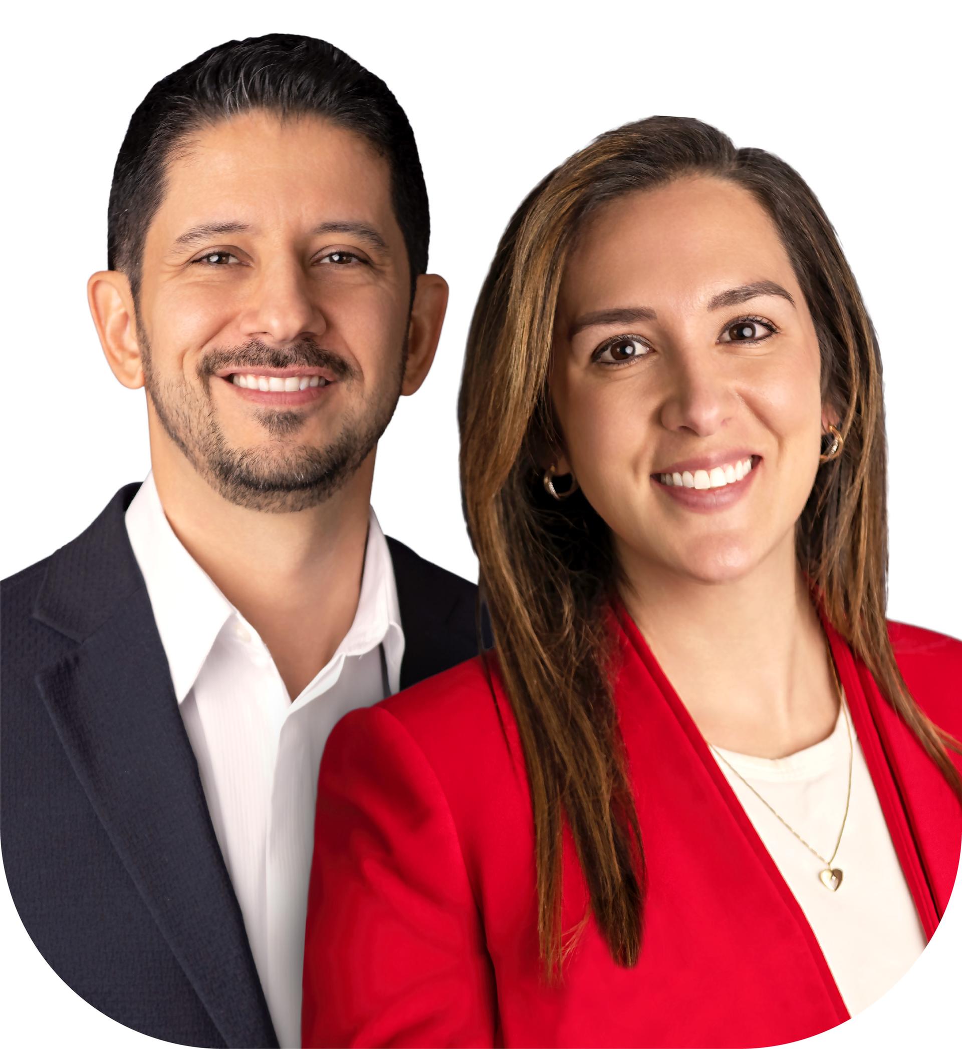 Aura Villa y Jhoany Jimenez Real Estate Agents