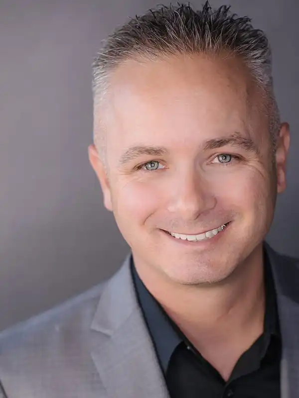 Chris Marple headshot