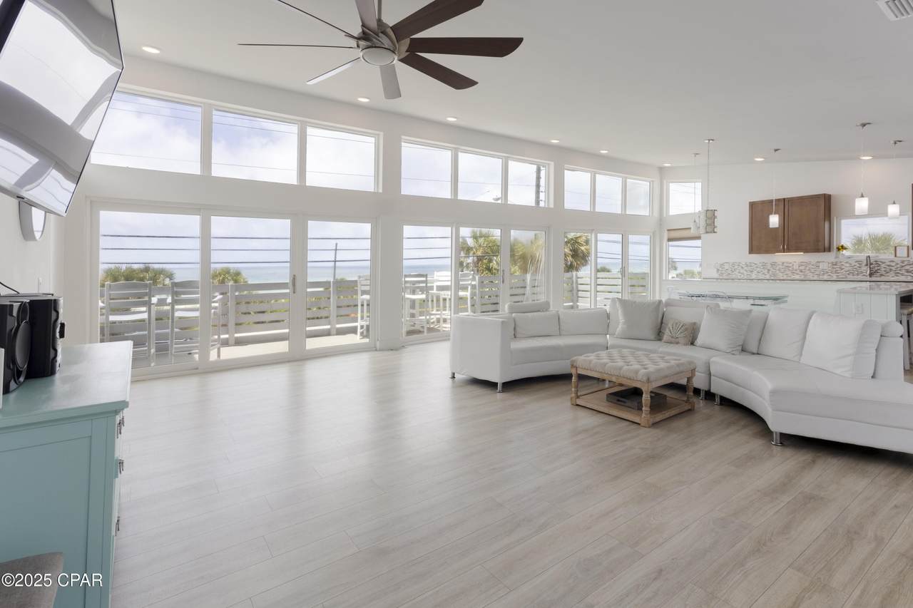 view of the outside from the second story of a pier park home