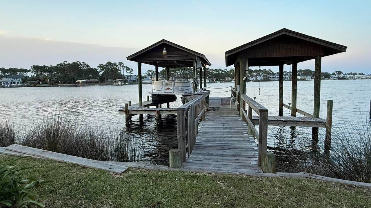 double dock with holiday beach homes in the back double dock with holiday beach homes in the back