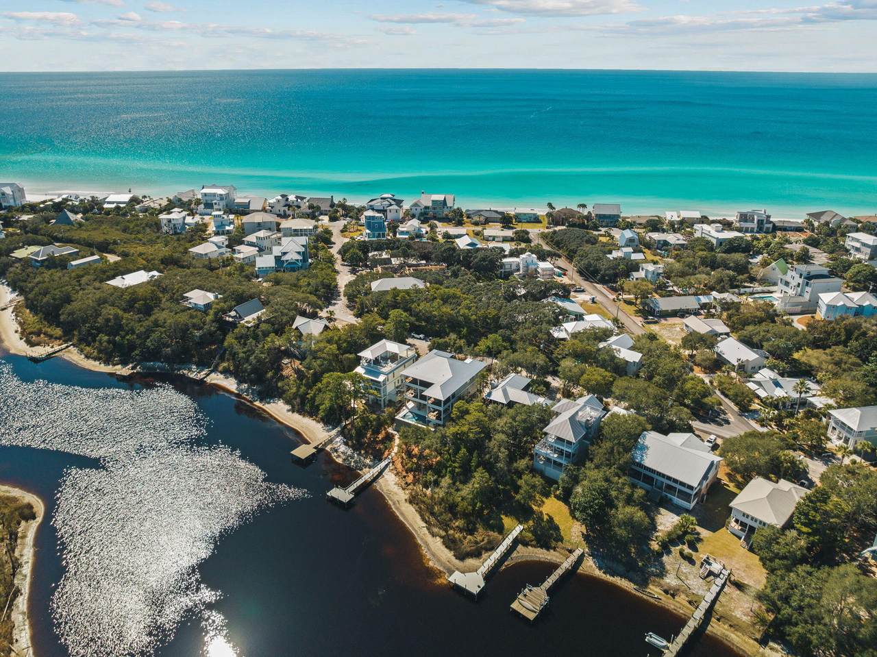 blue mountain beach homes located beach front
