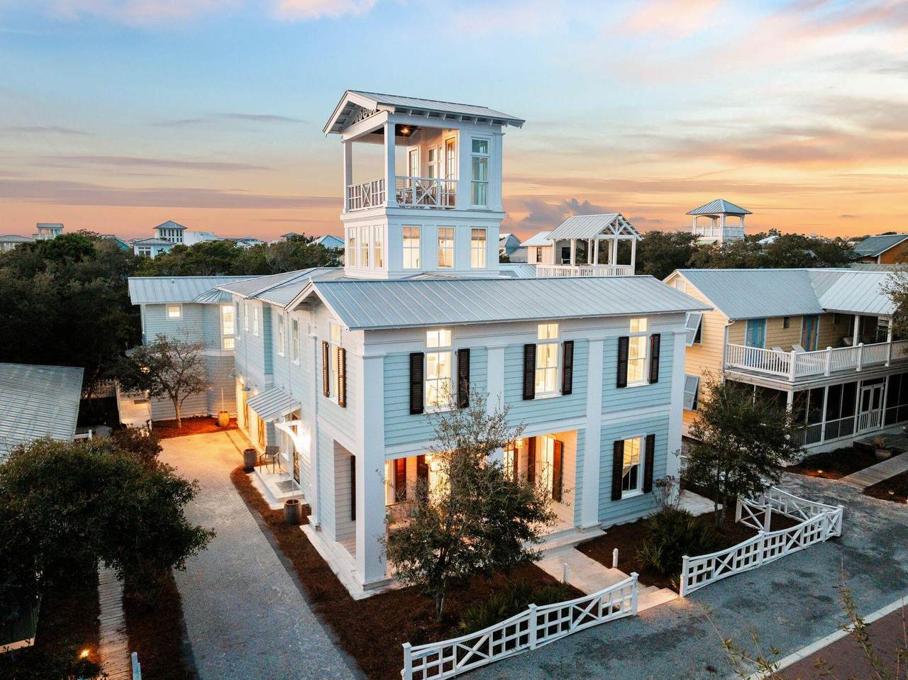 seaside home for sale along gulf coast