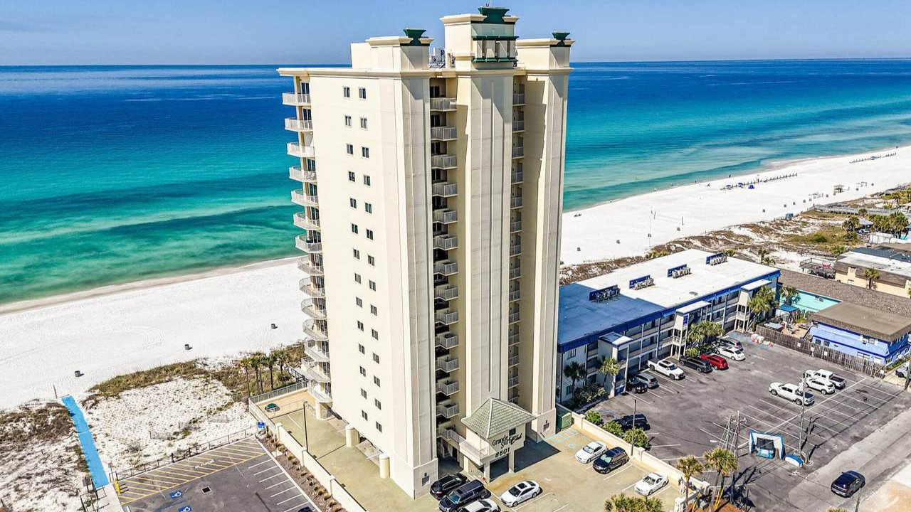 aerial view of the grande surf club condo