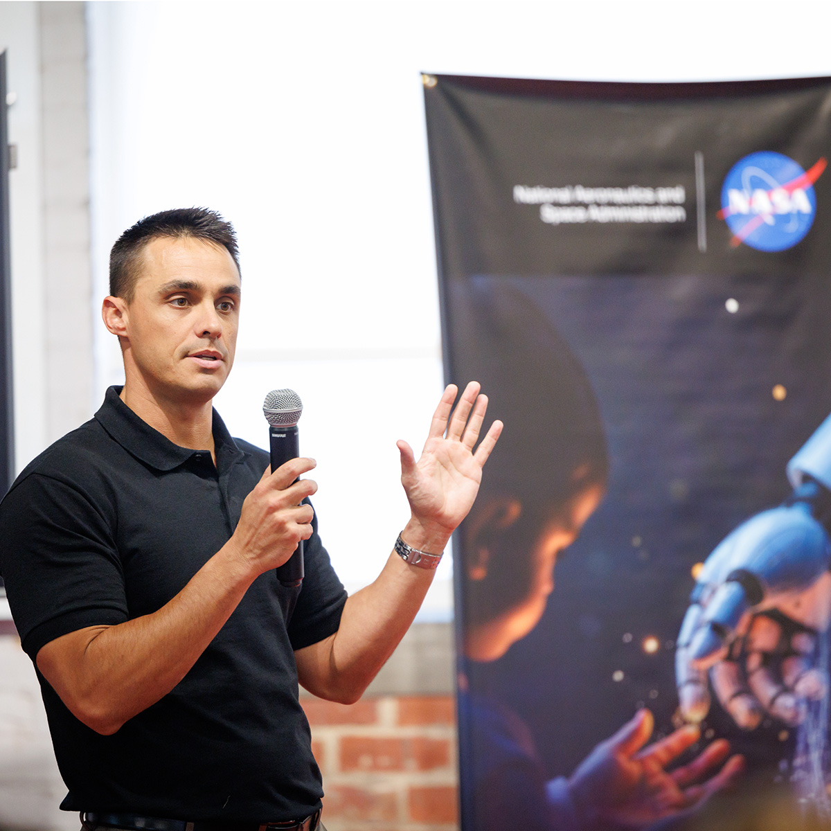 Mike Riccio, a NASA technology licensing specialist, presents to students at the Studio 225 Truist Pitch Deck