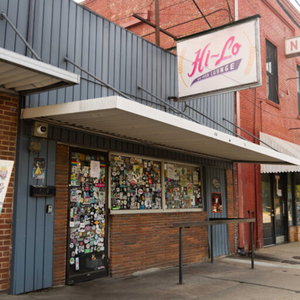 The front door of Hi-Lo Bar and Restaurant