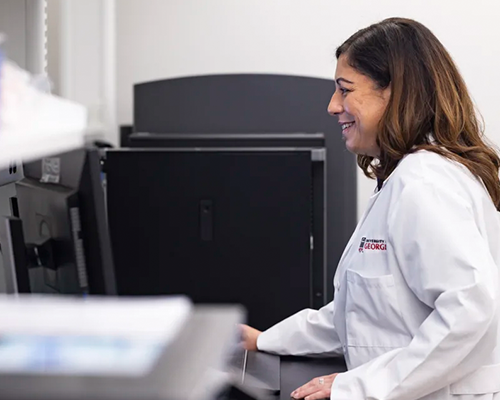 School of Medicine faculty member begins diagnostic research program with campus partners