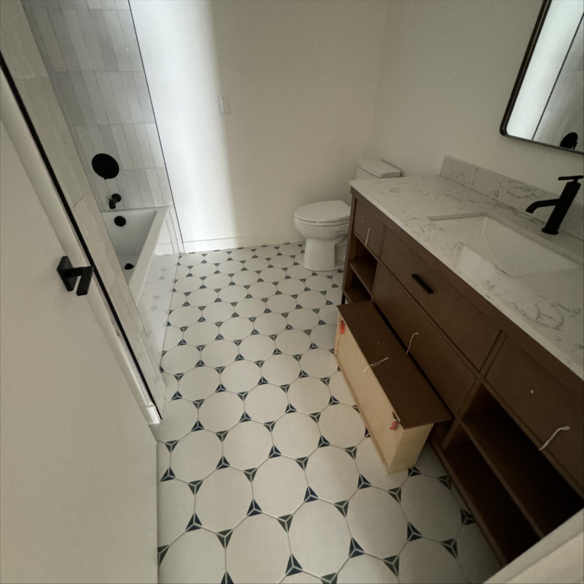 Tile flooring stores in Jackson, WY