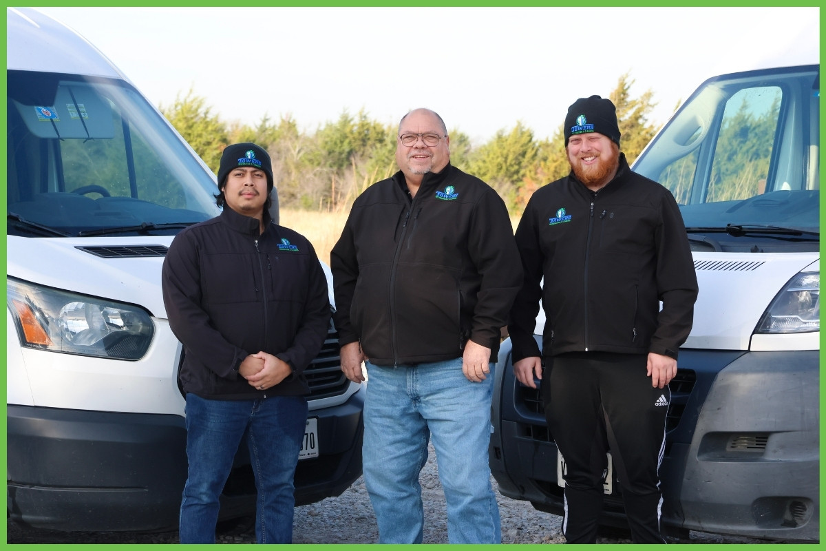 Towers Restoration and Cleaning Service Team Best Carpet Cleaning Midlothian, Texas - Towers Restoration and Cleaning