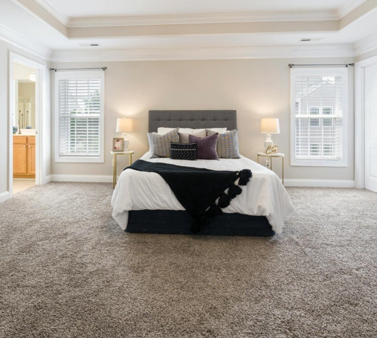 Professional flooring installation by Aspen Carpet & Floors – expert craftsmanship for Carbondale, CO homes Professional flooring installation by Aspen Carpet & Floors – expert craftsmanship for Carbondale, CO homes