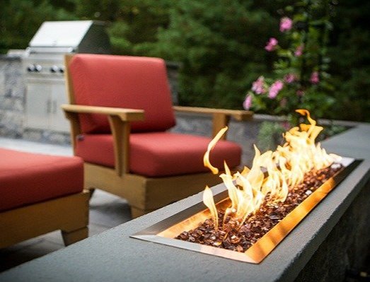 Outdoor kitchen, fire pit, and patio designs in Marlborough, CT