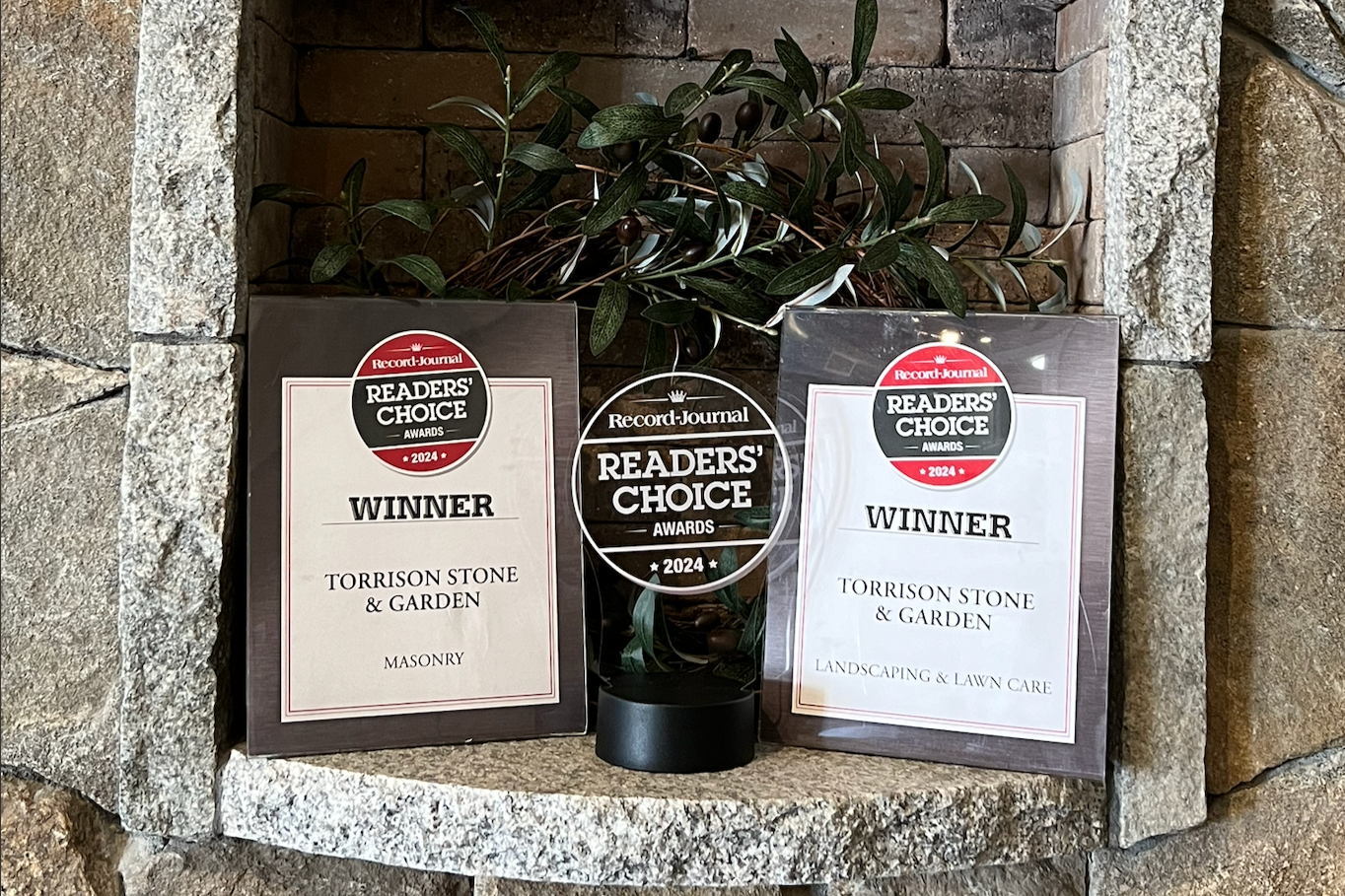 2022 Hardscape North America award winner Torrison Stone & Garden