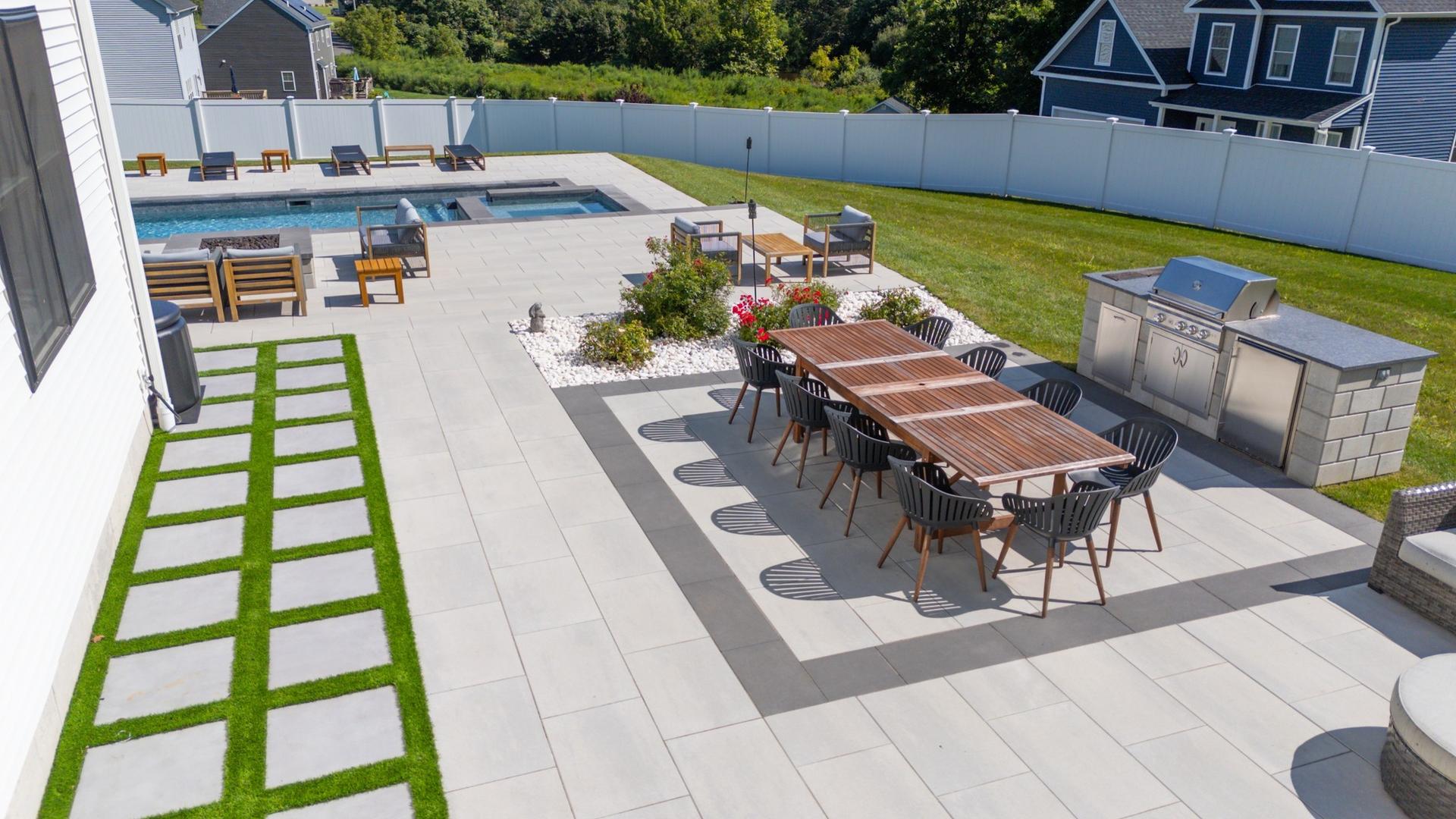 Patio and garden design ideas in Durham, CT