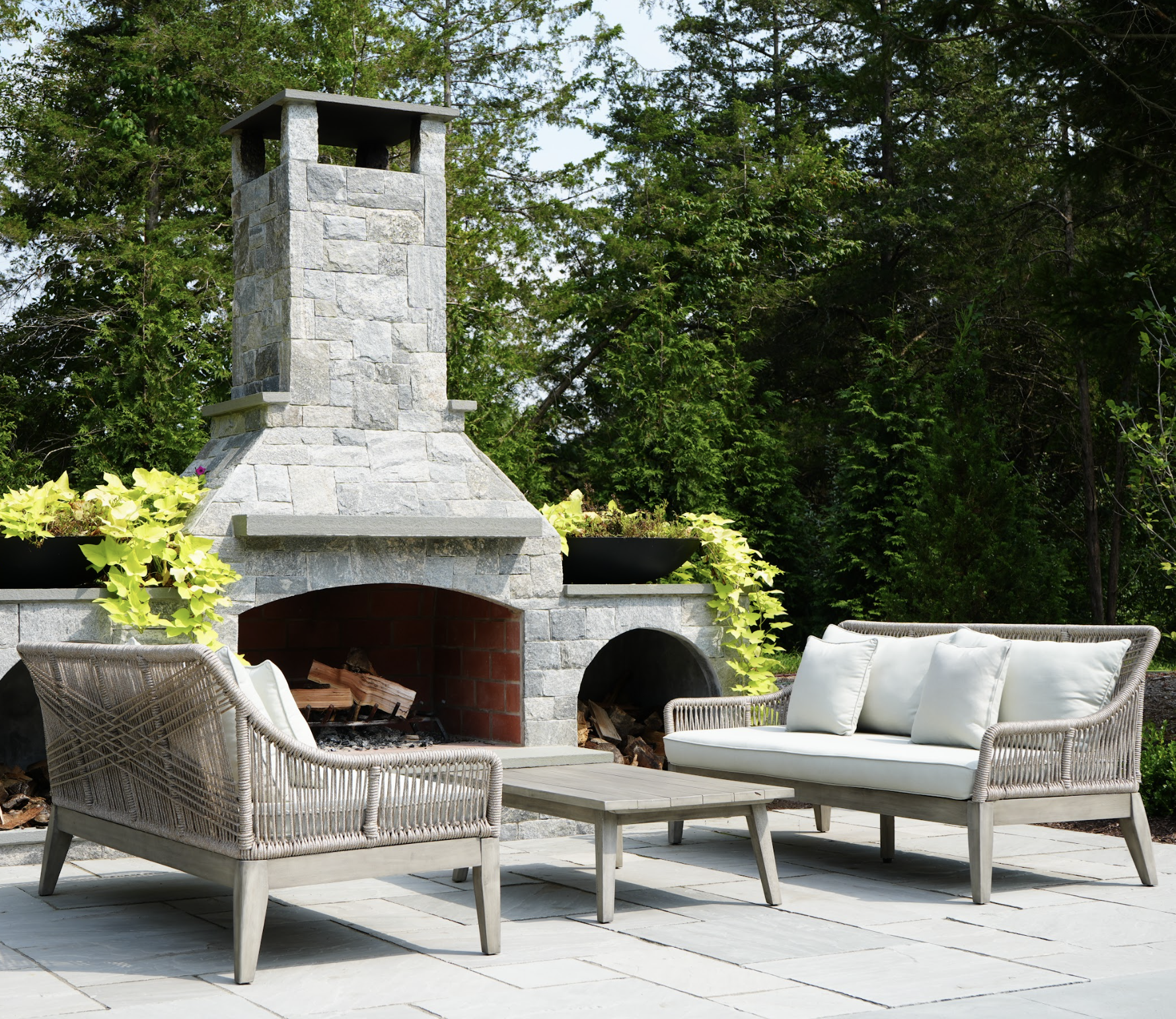 Design and build services for patios and walkways in Durham, CT