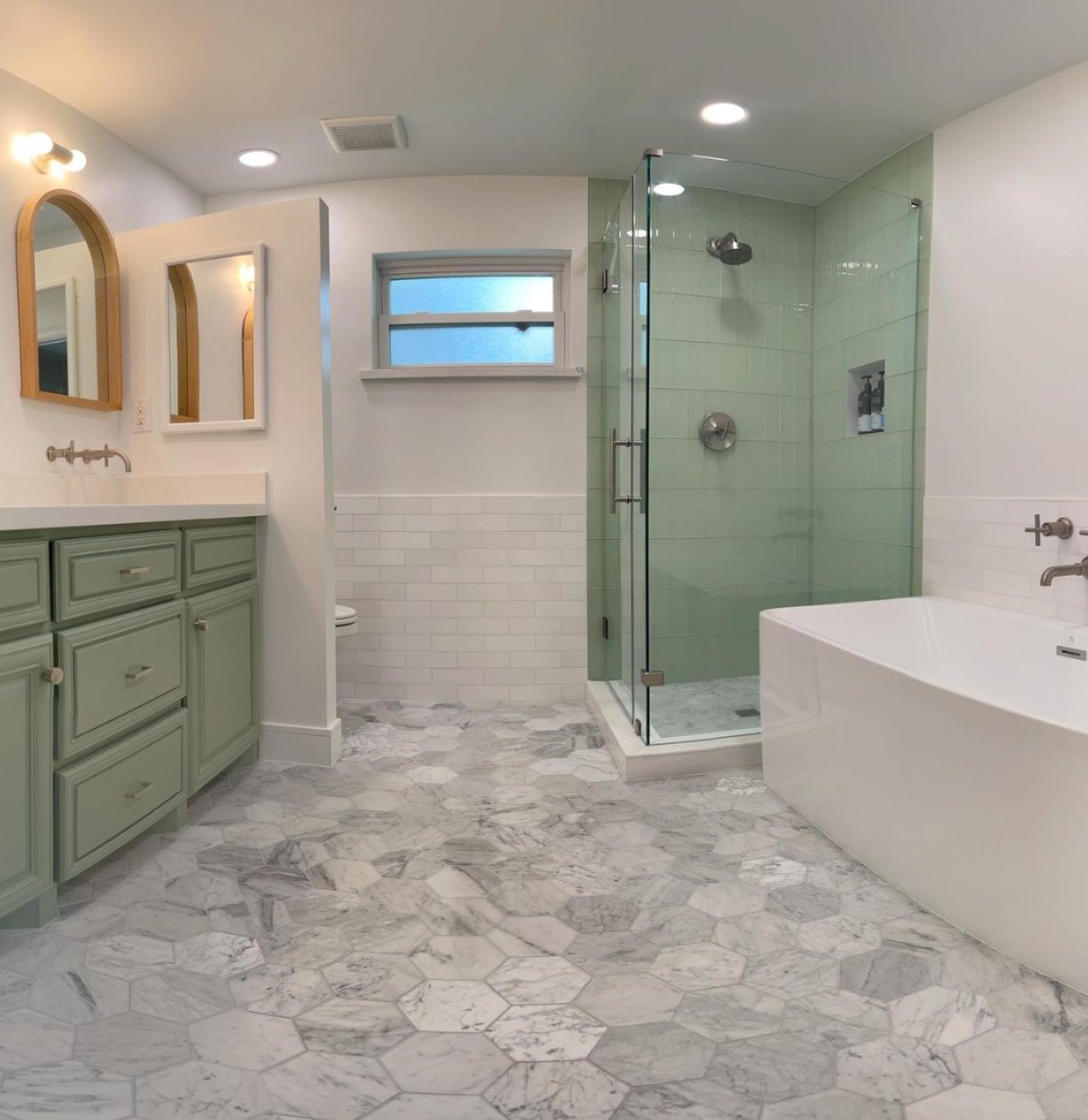 Tile flooring installation in Houston, TX by Tile Zone — elegant porcelain and marble bathroom tile design combining durability, modern style, and lasting craftsmanship