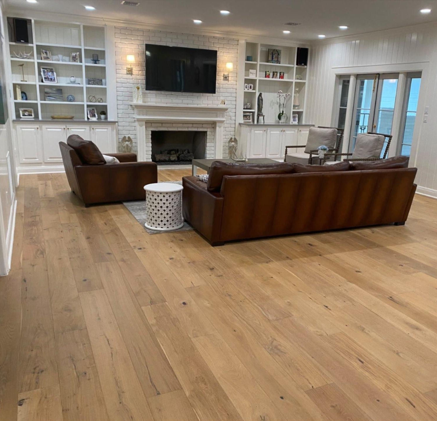 Hardwood, luxury vinyl, carpet, laminate and more flooring solutions for Sorrento, LA