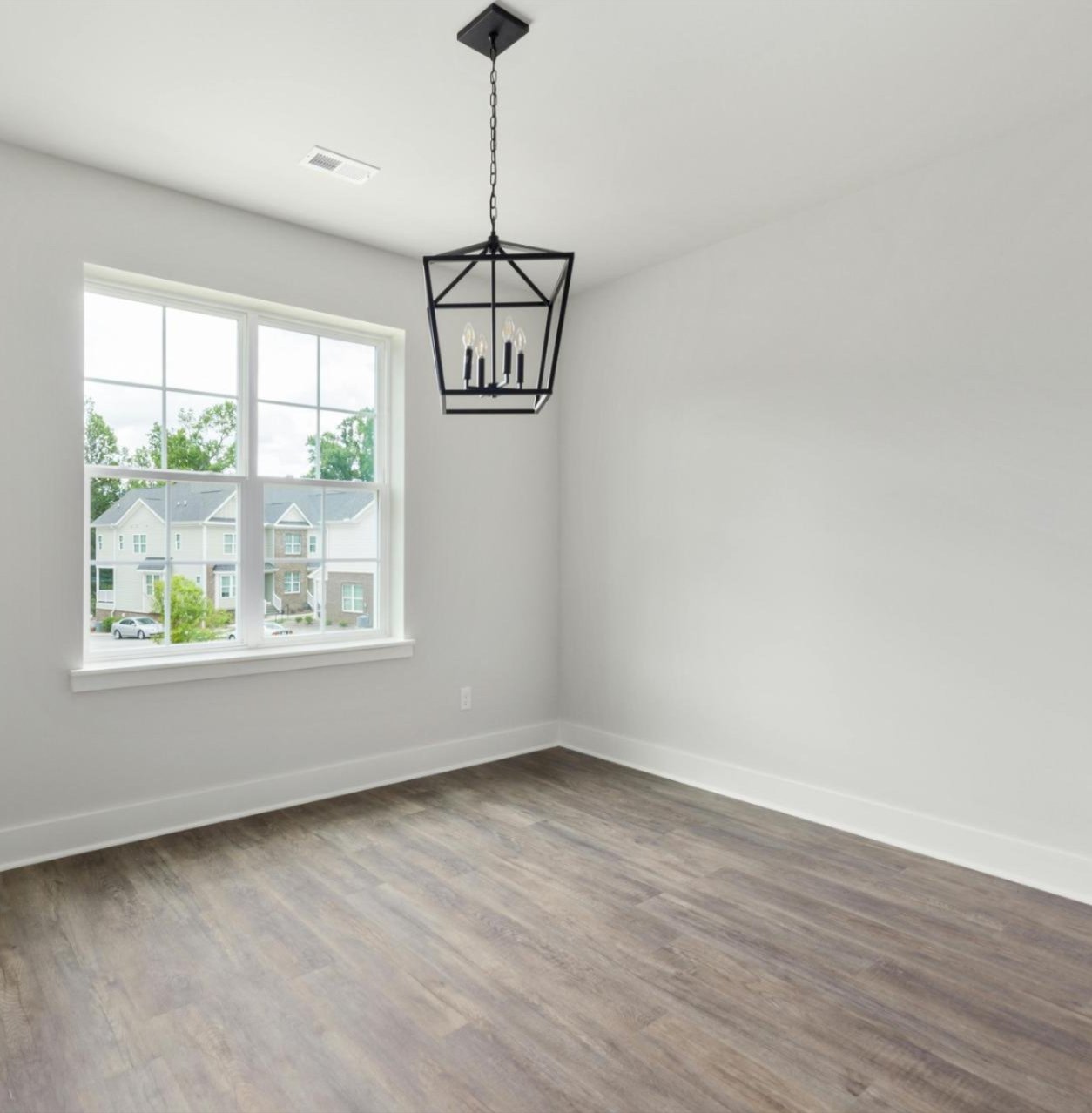 Professionally installed laminate in Metairie, LA Professionally installed laminate in Metairie, LA