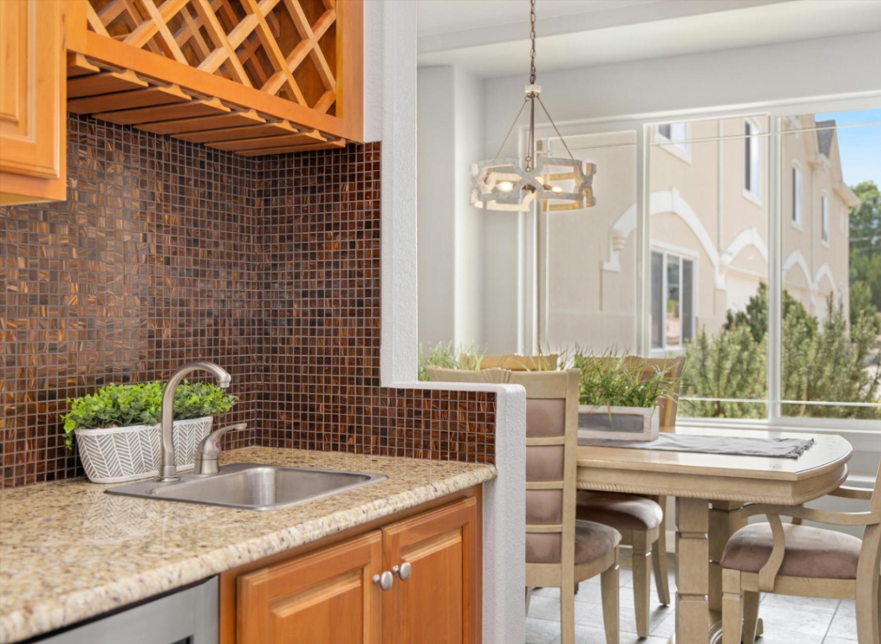 Stylish glass, stone, and tile options for Metairie, LA Stylish glass, stone, and tile options for Metairie, LA