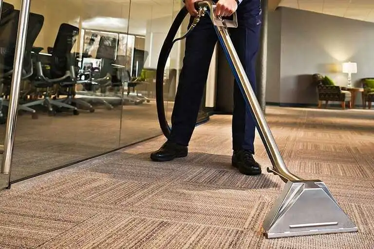 Commercial cleanining servfices in Rogers, AR and surrounding areas