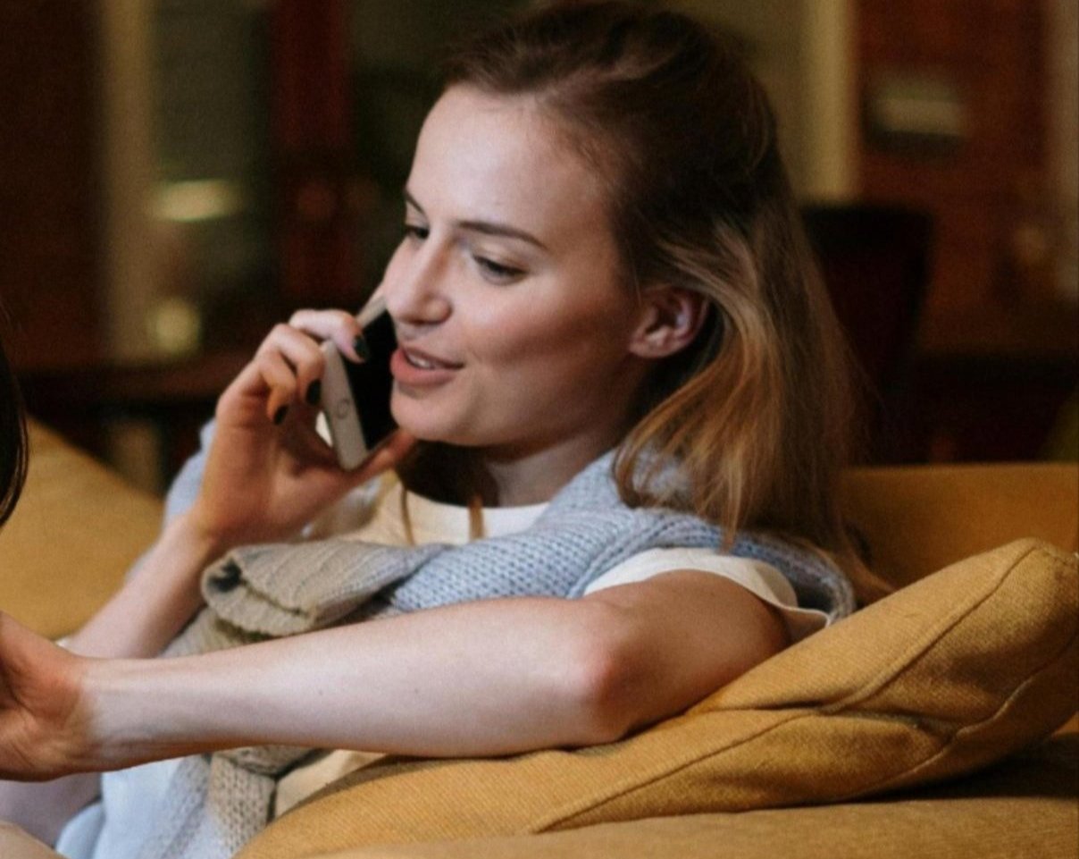 Customer calling Quality Floors in Sallisaw, OK for flooring advice and installation scheduling Customer calling Quality Floors in Sallisaw, OK for flooring advice and installation scheduling