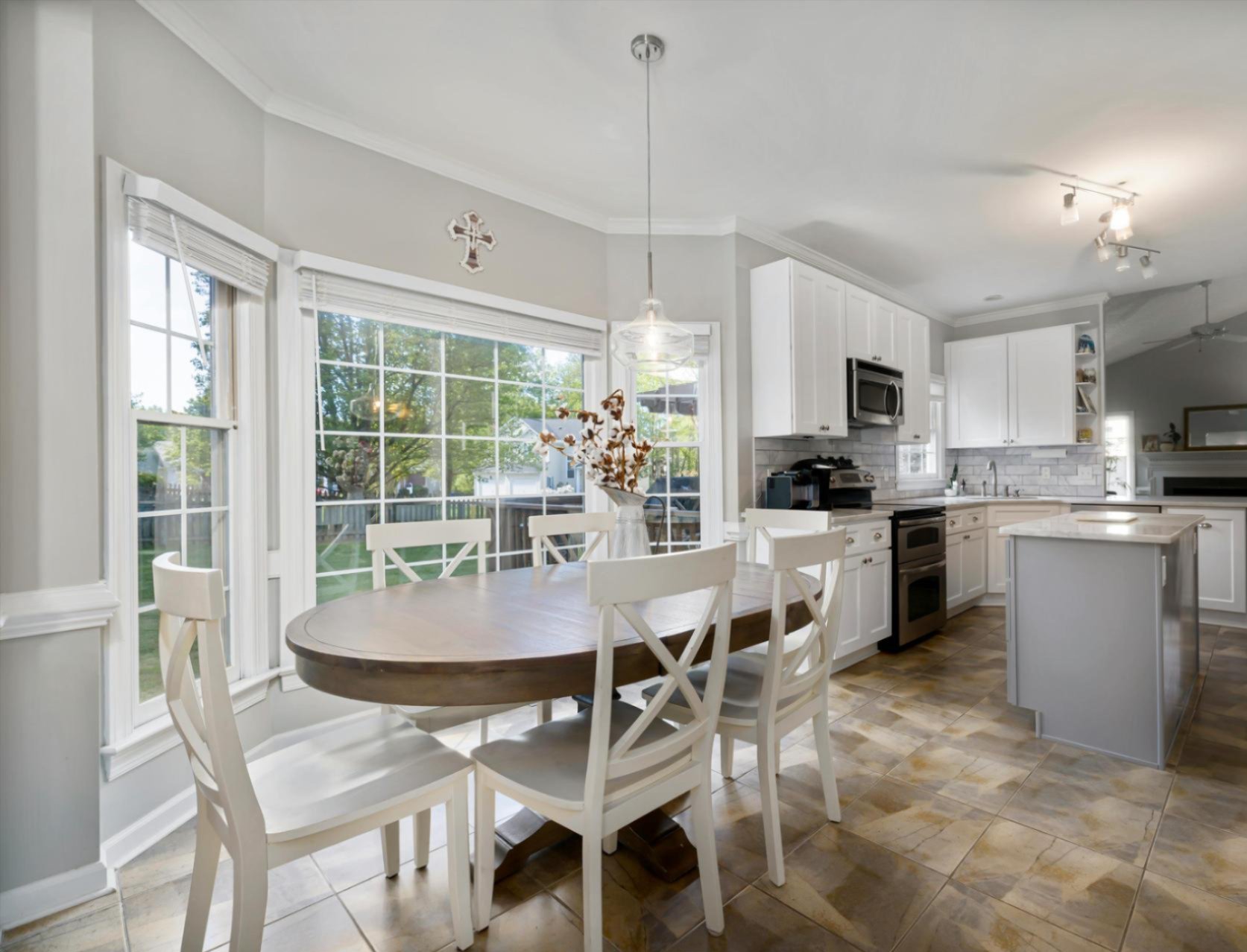 Professional tile flooring installation for homes in Sallisaw, OK