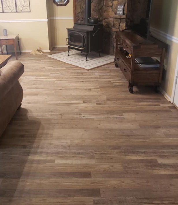 Professional hardwood flooring and installation services for homes in Sallisaw, OK