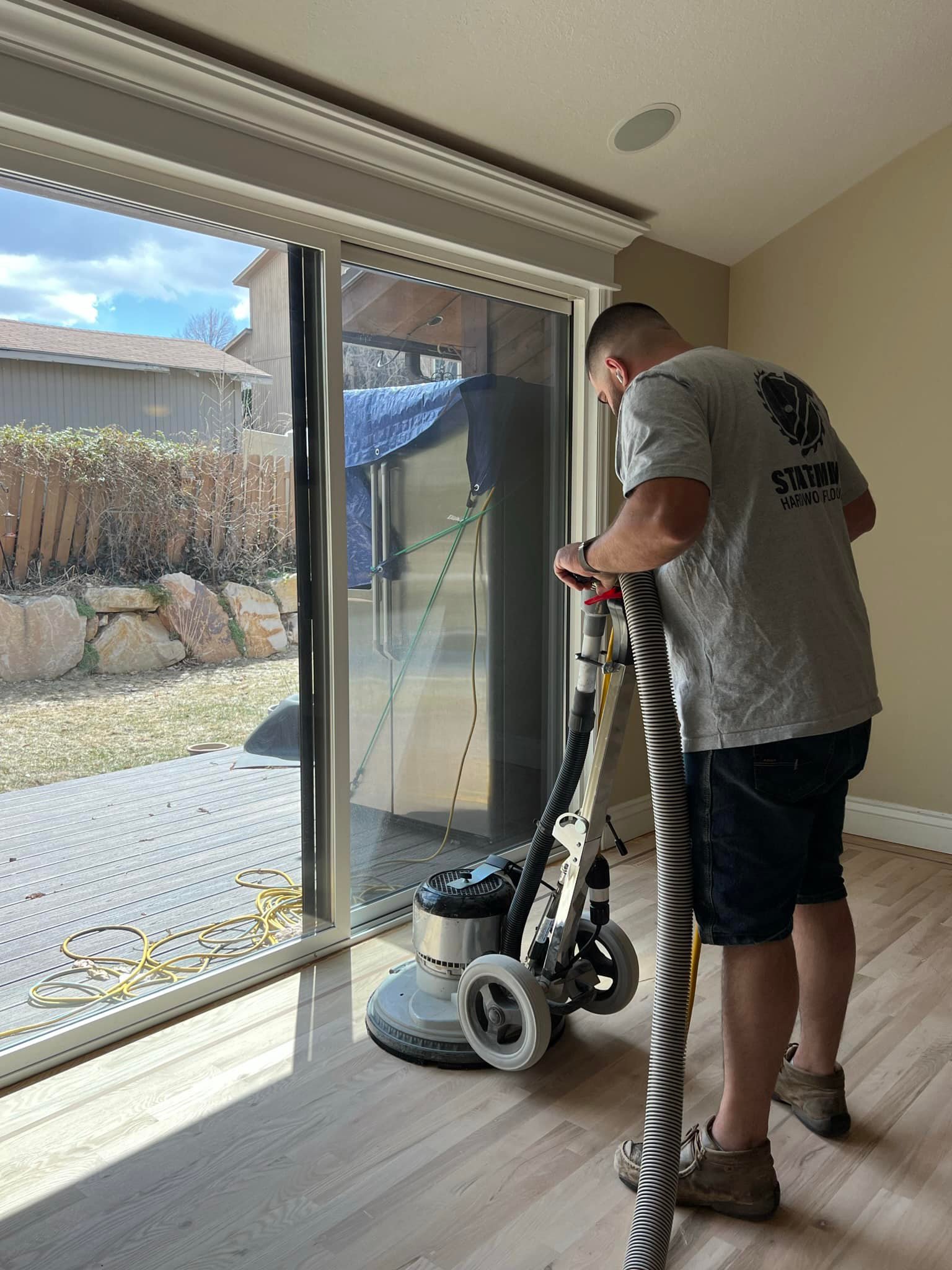 Statement Hardwood Flooring offer dust-free sanding, refinishing, and restoration for existing floors