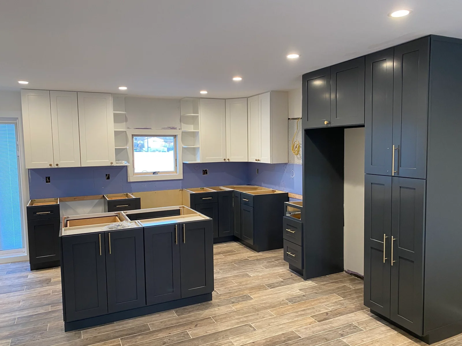 Restore the beauty of your cabinets in in Suffolk County, NY