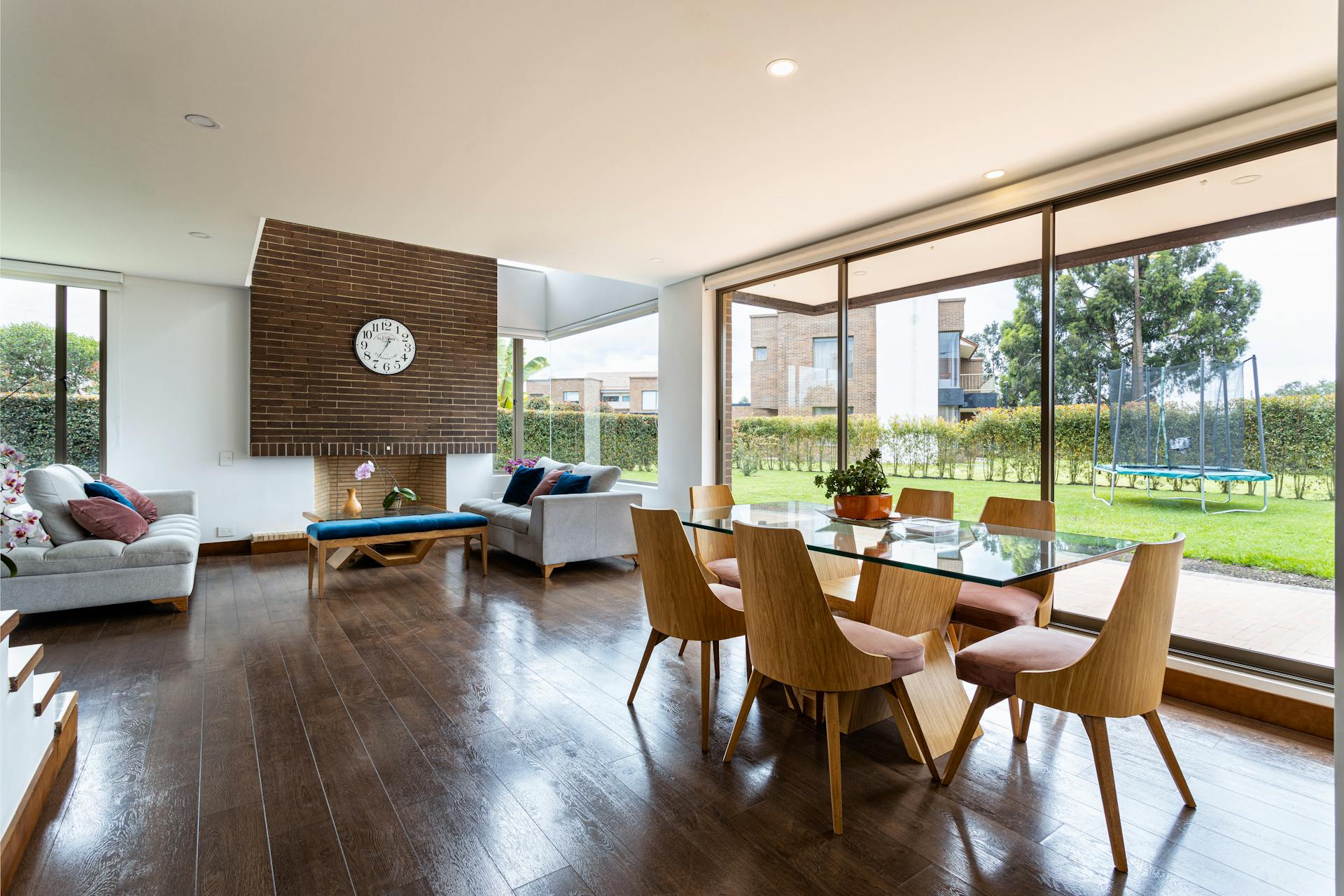 Laminate flooring stores in Naples, FL