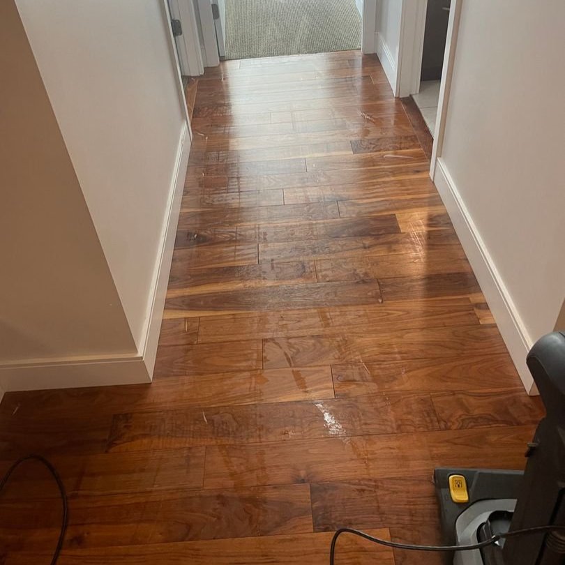 Hardwood Floors Cleaning in West Vancouver, and Vancouver