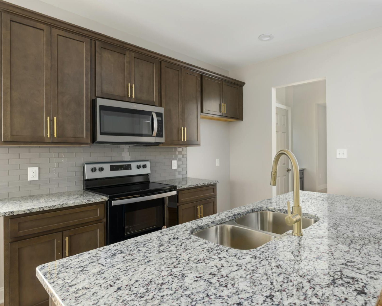 Perfectly installed Backsplashes in Midland, GA