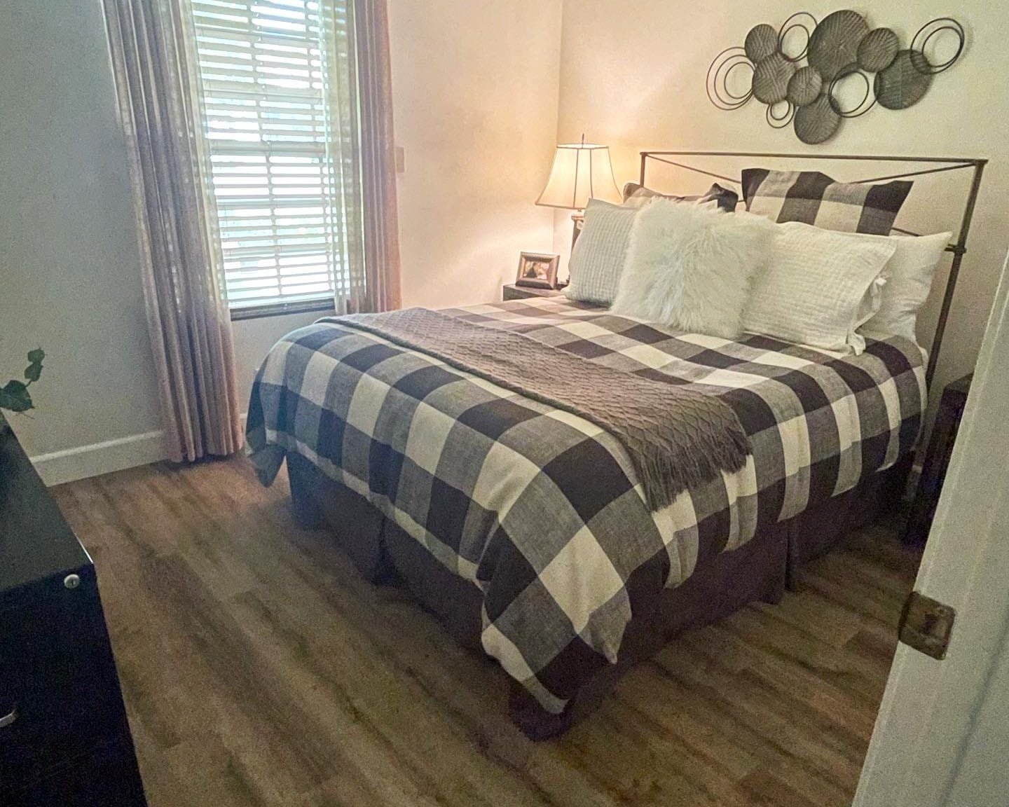 Laminate Flooring in Brea, CA