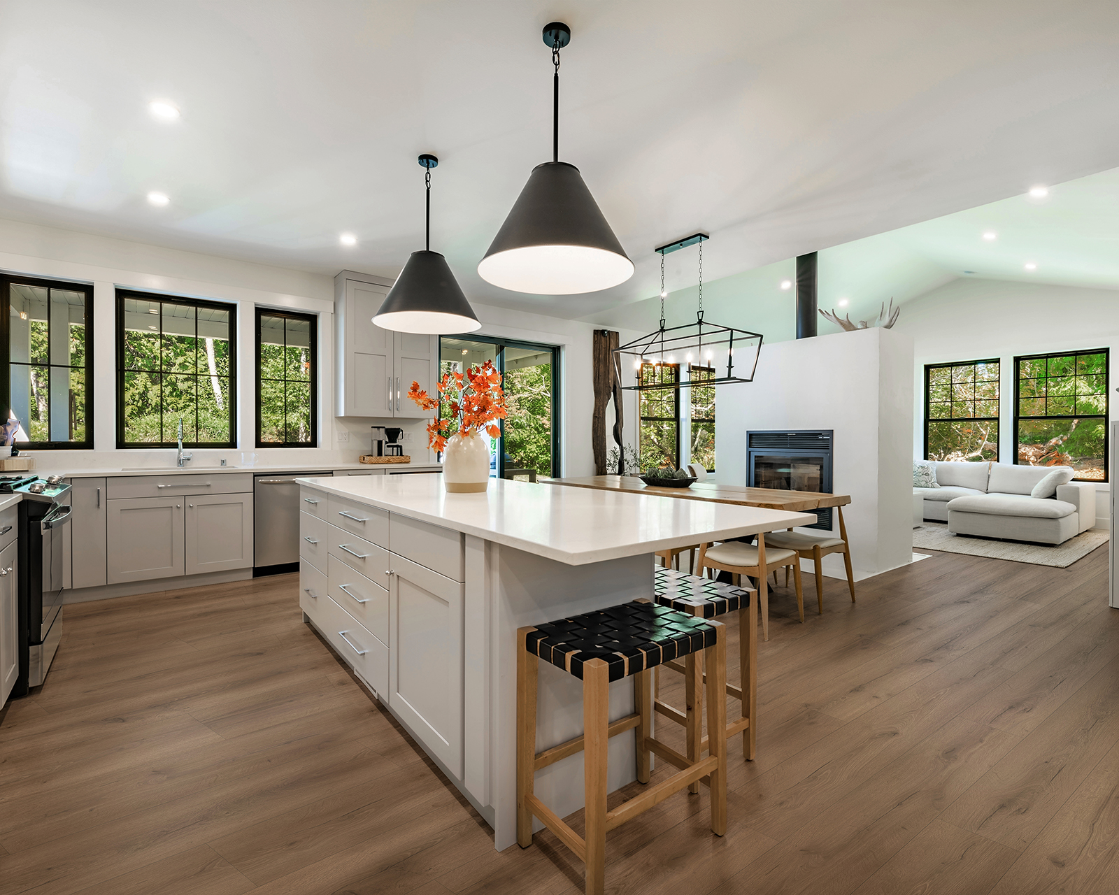 Laminate flooring installers in Cookeville, TN