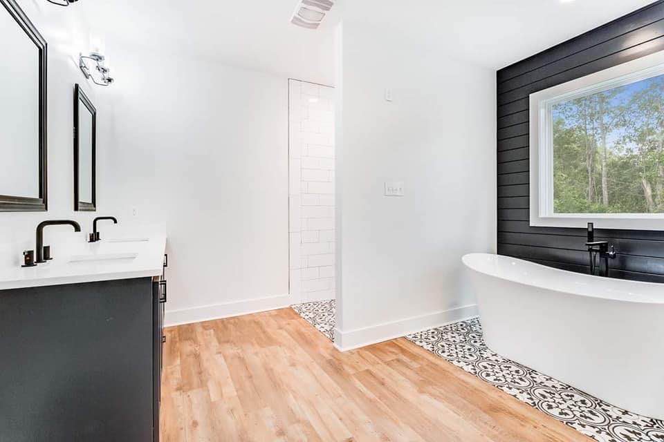Beautiful luxury vinyl flooring in Lafayette, LA