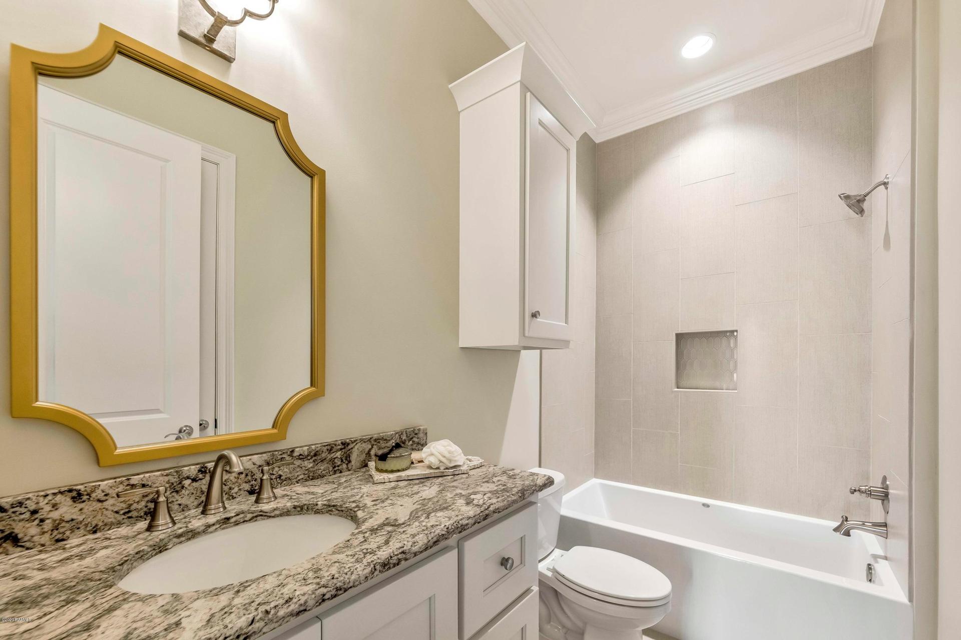 Design services for kitchen and bath remodeling in Lafayette, LA