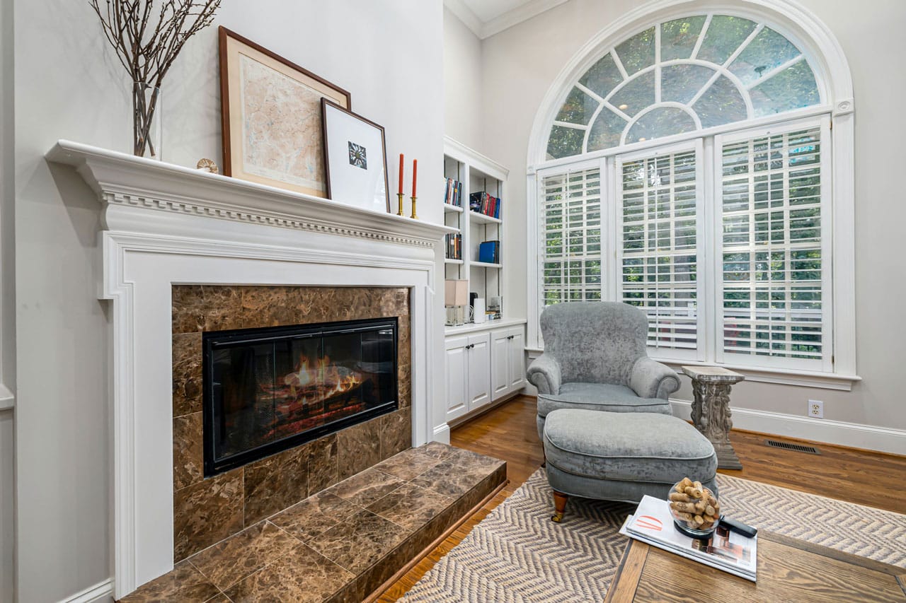 Flooring experts in Kansas City, MO