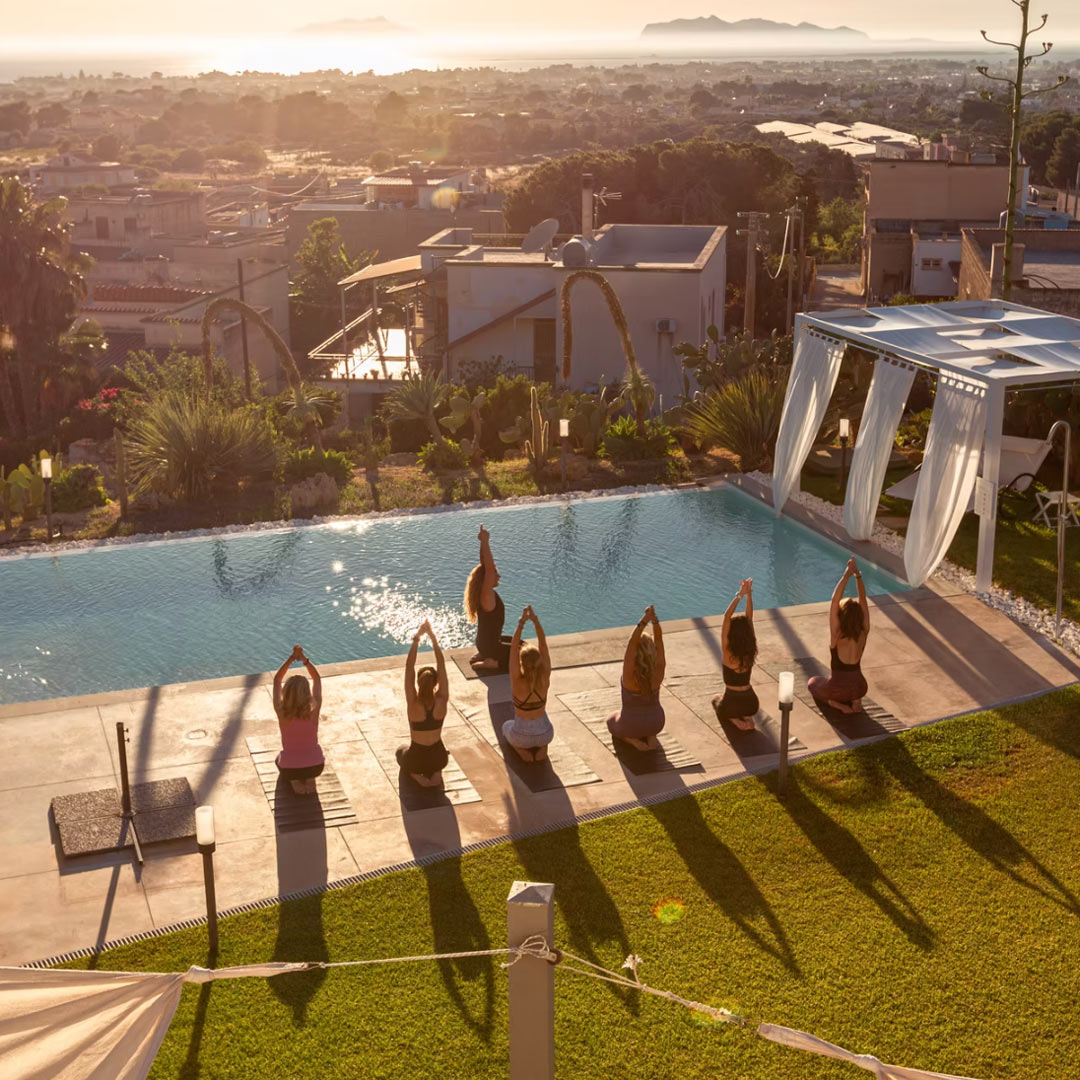 Person Dressed In Green Photo Person Dressed In Green Photo