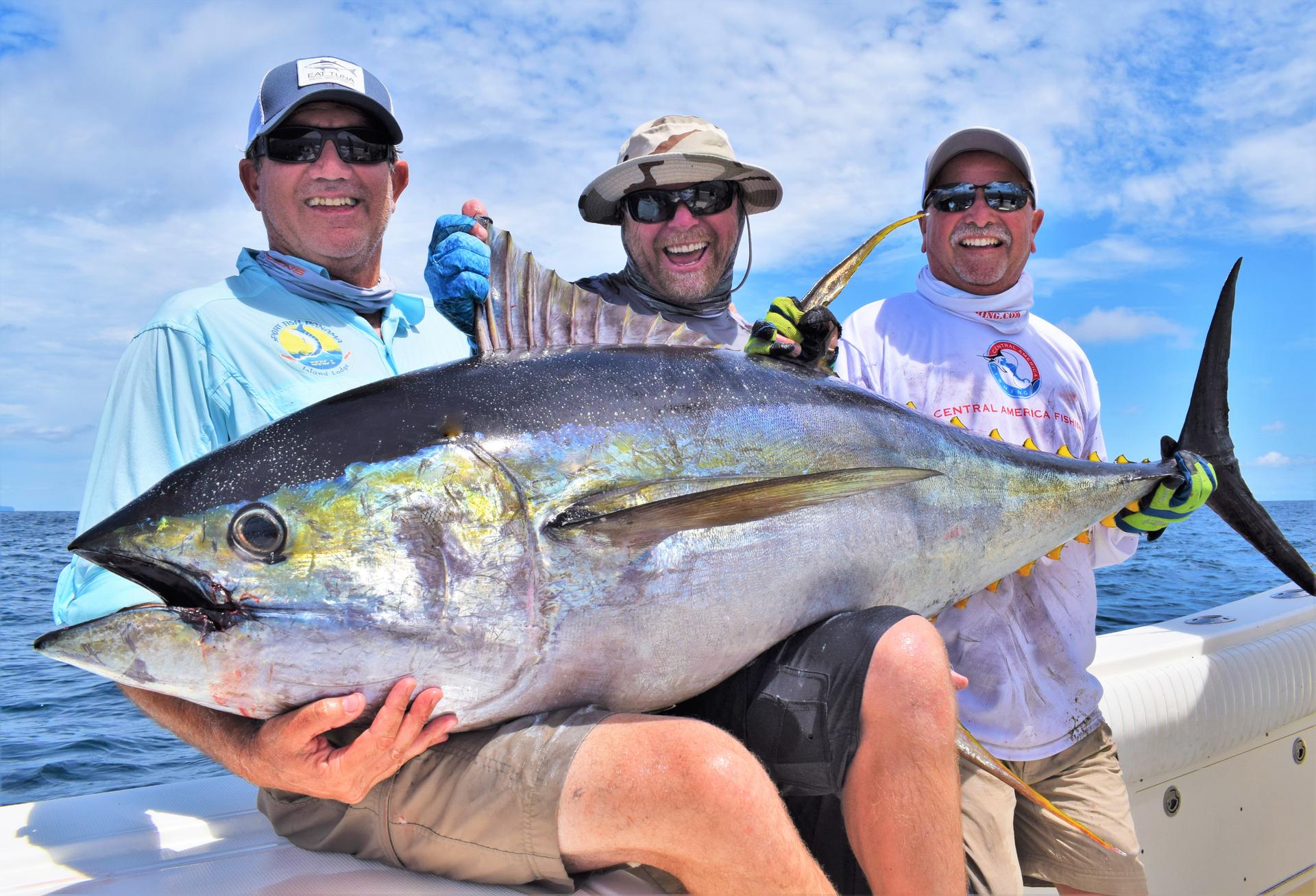 Sport Fish Panama Island Lodge