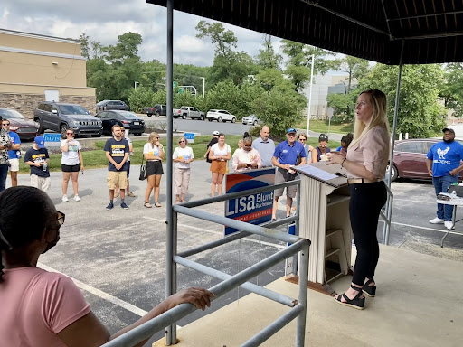 Colleen Davis at canvassing event