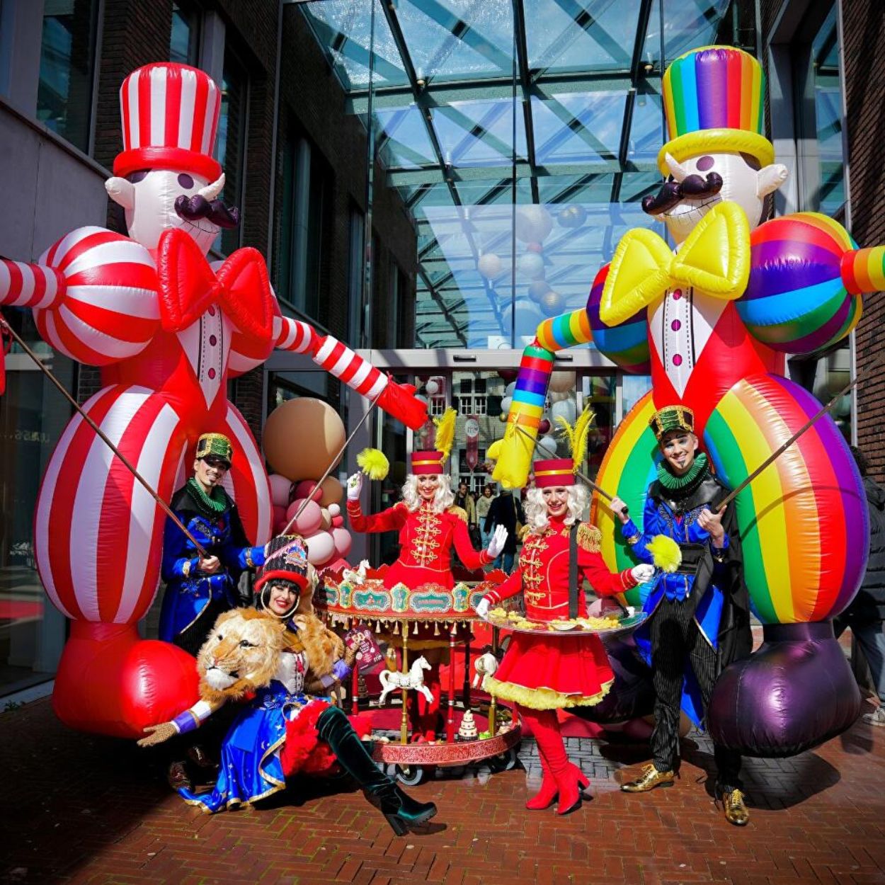 De Swingende Circus Parade