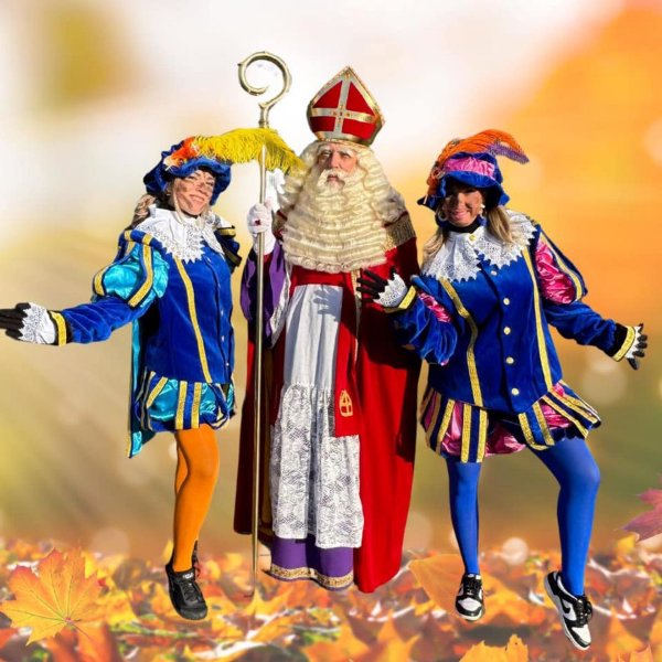 Sint op bezoek met twee pieten